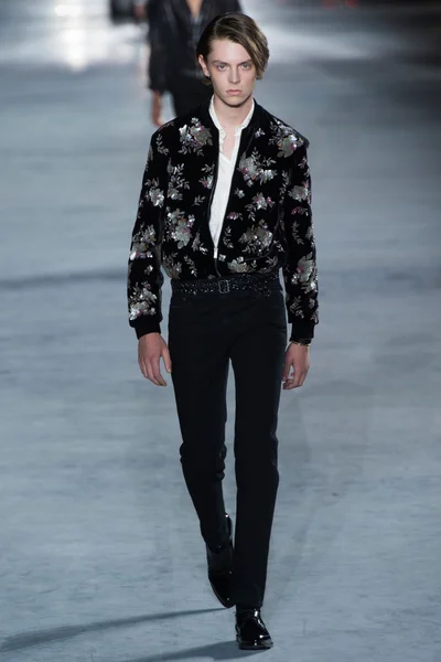 Look 21